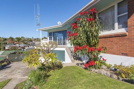 Photo of property in 11 Kingswood Road, Brookfield, Tauranga, 3110