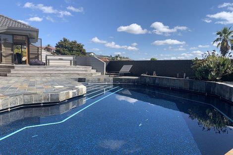 Photo of property in 44 William Bayes Place, Red Beach, 0932