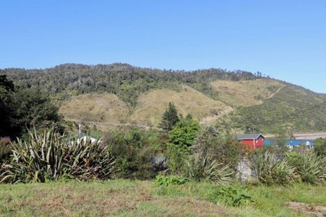 Photo of property in 18 Horncastle Crescent, Little Wanganui, Karamea, 7893