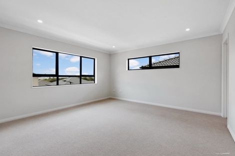 Photo of property in 4 Drover Close, Flat Bush, Auckland, 2019