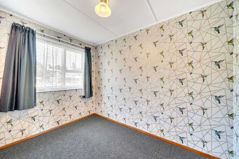 Photo of property in 24 Halsey Street, Clinton, 9534