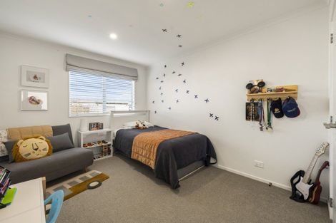Photo of property in 7 Mollusc Road, Hobsonville, Auckland, 0616