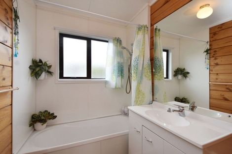 Photo of property in 16 Gretna Street, Heidelberg, Invercargill, 9812