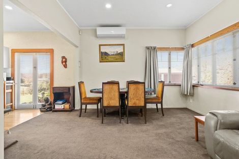 Photo of property in 50 Kath Henry Lane, Drury, 2113