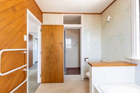 Photo of property in 65 Wallace Place, Westown, New Plymouth, 4310