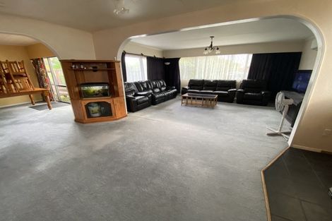 Photo of property in 13 High Street, Bulls, 4818