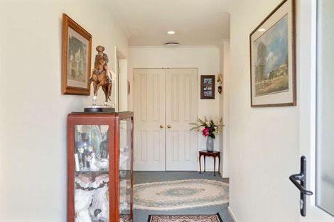 Photo of property in 61 Winchester Street, Levin, 5510