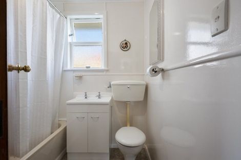 Photo of property in 399 Colyton Road, Colyton, Feilding, 4775