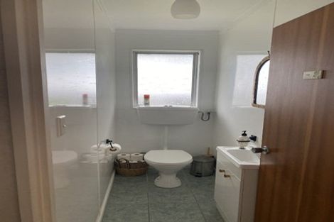 Photo of property in 110 Taylor Terrace, Tawa, Wellington, 5028