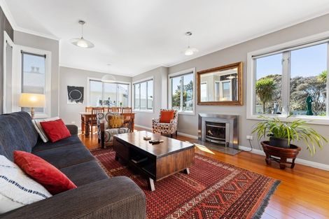 Photo of property in 29 Doone Street, Lynmouth, New Plymouth, 4310