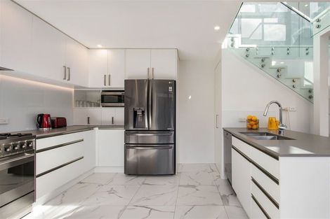 Photo of property in 7a Taylors Avenue, Bryndwr, Christchurch, 8052