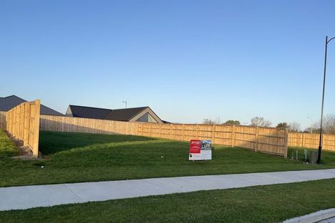 Photo of property in 5 Hanmer Crescent, Rangiora, 7400