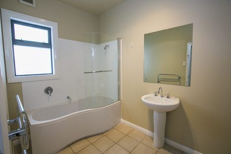 Photo of property in 175 Totara Road, Miramar, Wellington, 6022