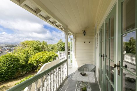 Photo of property in 42 Crawford Road, Kilbirnie, Wellington, 6022