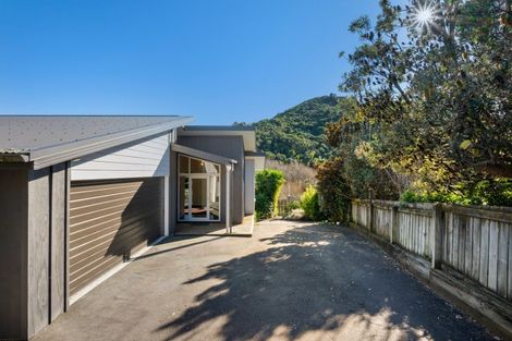 Photo of property in 3a Rohe Drive, Waikawa, Picton, 7220