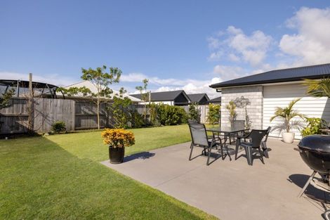 Photo of property in 4 Dunkeld Drive, Papamoa, 3118