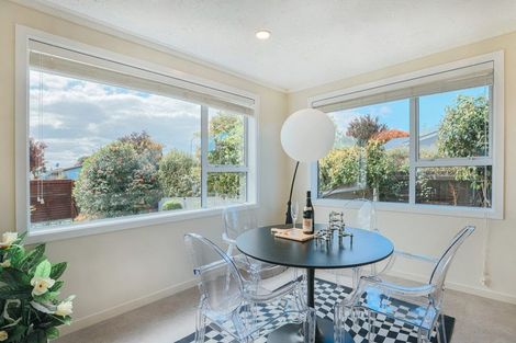 Photo of property in 15 Birkenhead Street, Avonhead, Christchurch, 8042