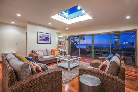 Photo of property in 10 Ocean Parade, Pukerua Bay, 5026