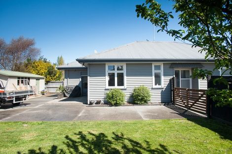 Photo of property in 16 Lincoln Road, Hillmorton, Christchurch, 8024