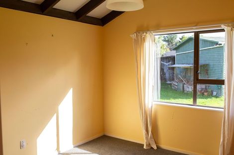 Photo of property in 92 Arcus Road, Te Horo, Otaki, 5582