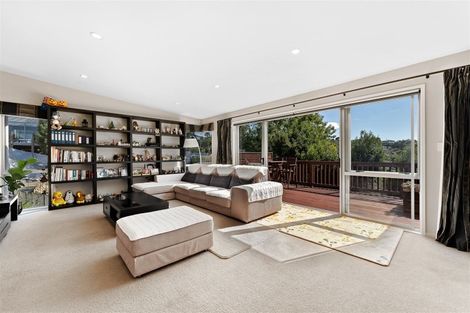 Photo of property in 28a Sycamore Drive, Sunnynook, Auckland, 0620