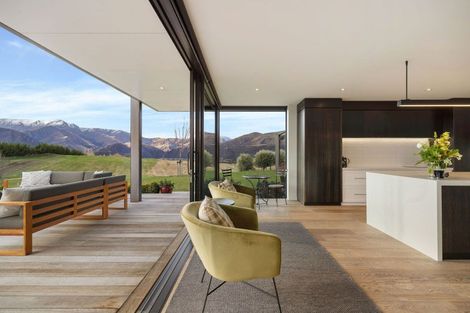 Photo of property in 6 Bloxham Lane, Lake Hayes, Queenstown, 9371