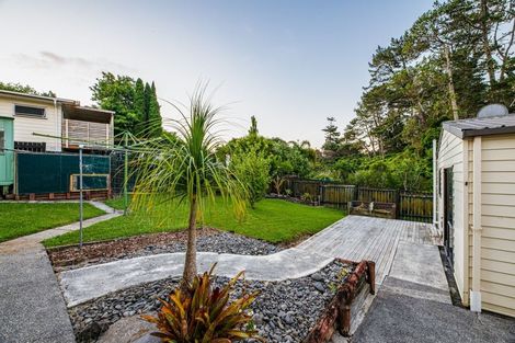 Photo of property in 14 Alidade Place, Massey, Auckland, 0614