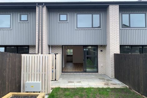 Photo of property in 35 Peihana Road, Hobsonville, Auckland, 0616