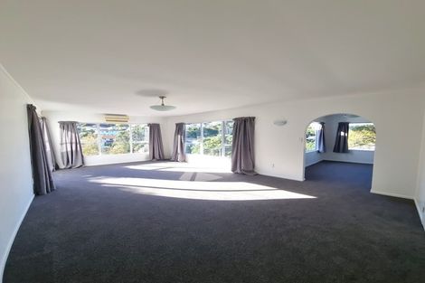 Photo of property in 8 Govind Grove, Ngaio, Wellington, 6035