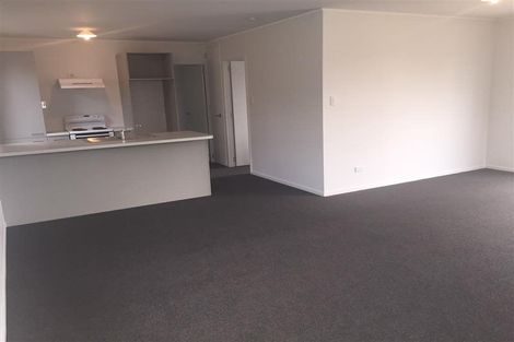 Photo of property in 17a Aronui Terrace, Kelston, Auckland, 0602