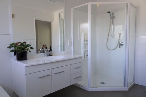 Photo of property in 114 Golf Links Road, Ruatapu, Hokitika, 7883