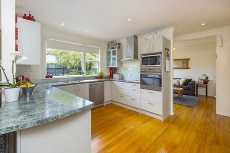 Photo of property in 391 Fergusson Drive, Heretaunga, Upper Hutt, 5018