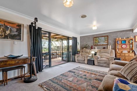 Photo of property in 34 Browning Crescent, Owhata, Rotorua, 3010