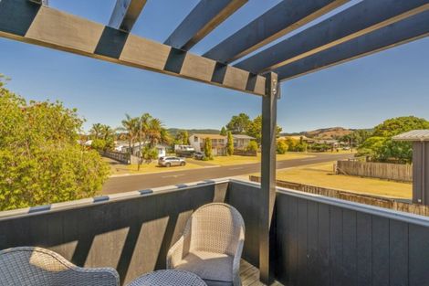 Photo of property in 141 Cook Drive, Whitianga, 3510