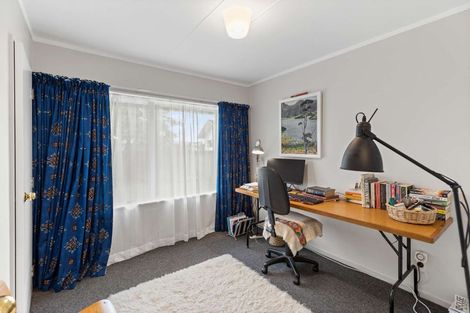Photo of property in 8 Mercury Street, Milson, Palmerston North, 4414