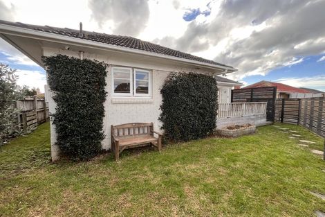 Photo of property in 1/17 Coates Road, Papatoetoe, Auckland, 2025