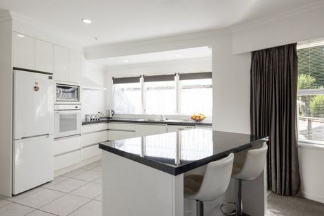 Photo of property in 2 Awatere Avenue, Beerescourt, Hamilton, 3200