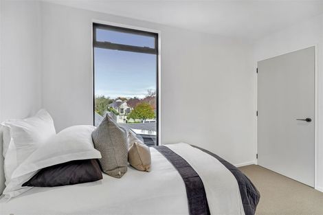 Photo of property in 2/15 Wai-iti Terrace, Burnside, Christchurch, 8053