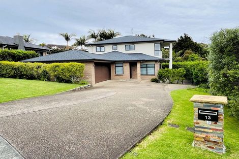 Photo of property in 13 Dressage Lane, Greenhithe, Auckland, 0632
