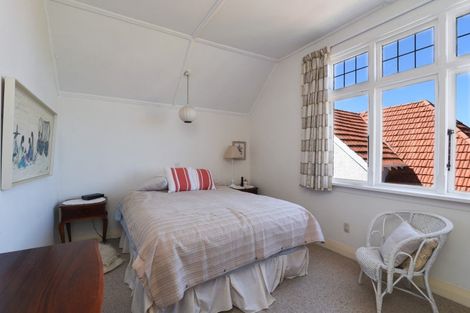 Photo of property in 24 Sandringham Street, Saint Clair, Dunedin, 9012