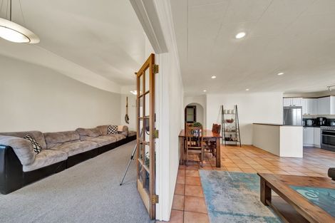 Photo of property in 3 Campbell Street, Hawera, 4610