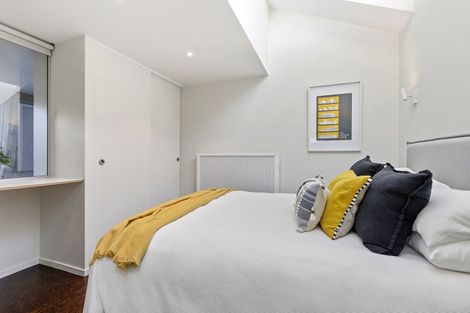 Photo of property in 17a Fife Lane, Miramar, Wellington, 6022