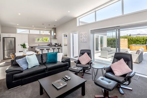 Photo of property in 18 Tuscan Lane, Martinborough, 5711