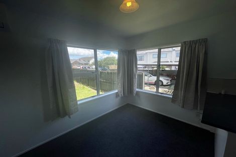 Photo of property in 4/3 Corin Avenue, Manurewa, Auckland, 2102