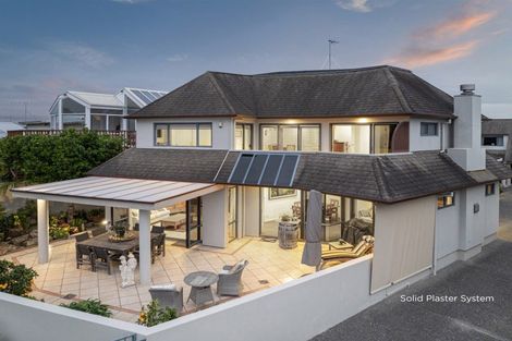 Photo of property in 13 Joydon Place, Stanmore Bay, Whangaparaoa, 0932