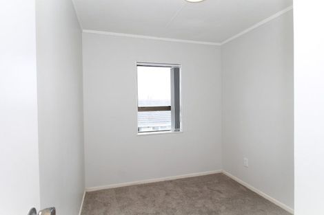 Photo of property in 43 Goodwood Drive, Goodwood Heights, Auckland, 2105