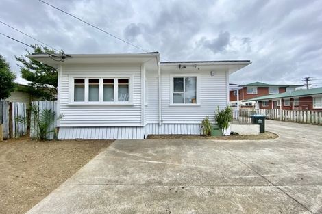 Photo of property in 55 Avenue Road, Otahuhu, Auckland, 1062