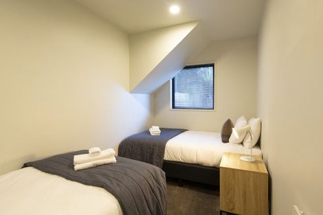 Photo of property in 20 Dart Place, Fernhill, Queenstown, 9300