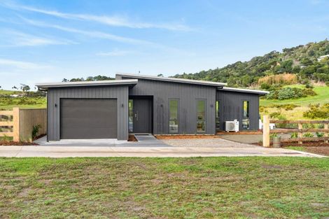 Photo of property in 15 Karamu Lane, Mangawhai, 0505