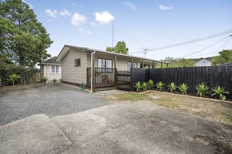 Photo of property in 2/1159 High Street, Taita, Lower Hutt, 5011